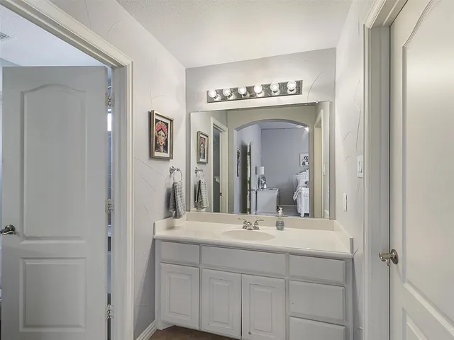 $1,050,000 | 4719 Parkside Drive, Frisco, TX 75034