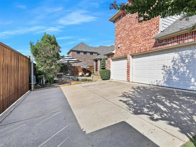 $1,050,000 | 4719 Parkside Drive, Frisco, TX 75034