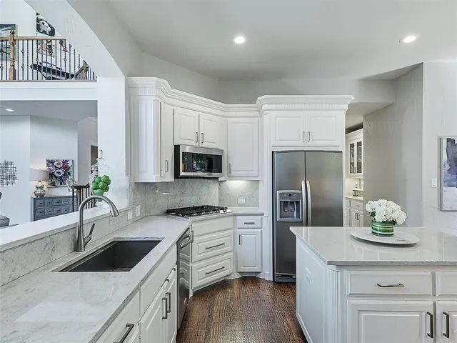 $1,050,000 | 4719 Parkside Drive, Frisco, TX 75034