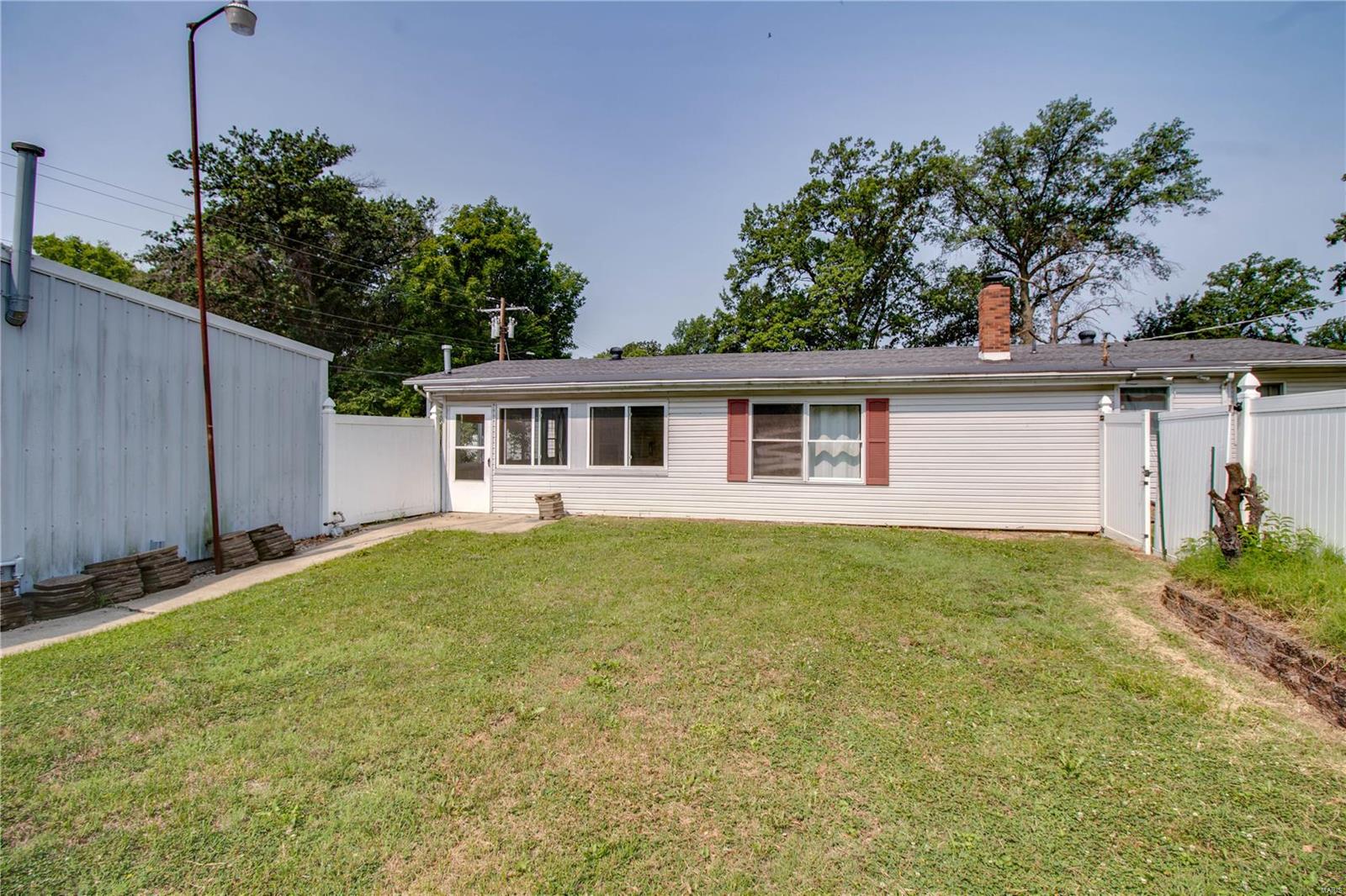 444 Roxana Avenue South Roxana, IL 62087 - Photo 44 of 52 Gallery Image 44