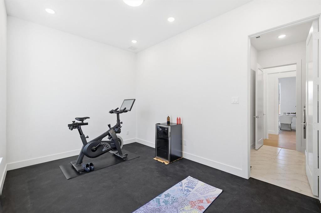 16194 Inca Dove Court Frisco, TX 75035 - Photo 26 of 40 Exercise Room with recessed lighting and rubber flooring. This space can be utilized as Media Room or Study for maximum flexibility.