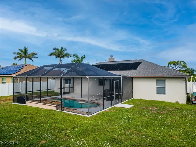 $424,999 | 1910 Northwest 14th Terrace, Cape Coral, FL 33993