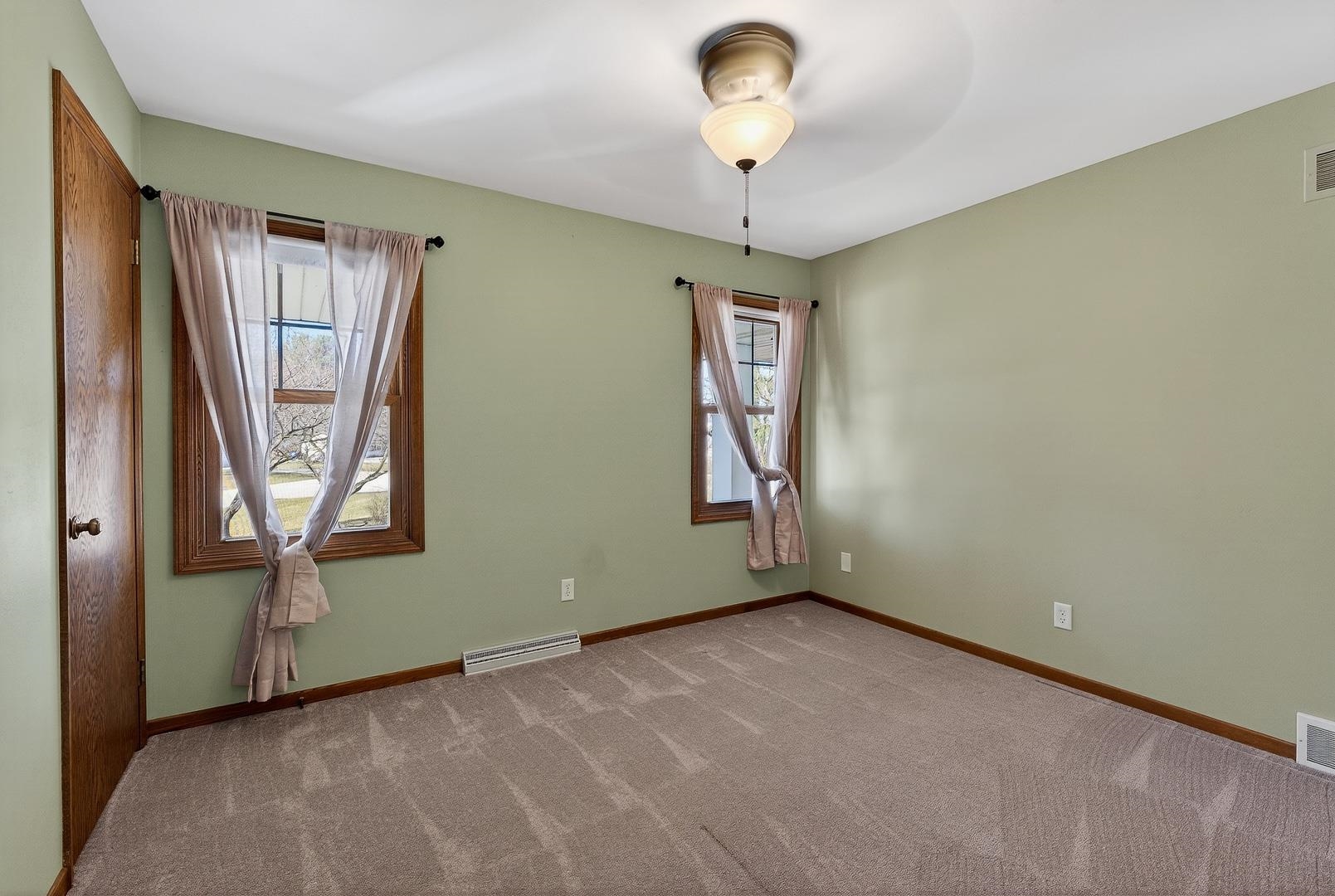 908 Harding Street Oregon, WI 53575 - Photo 38 of 66