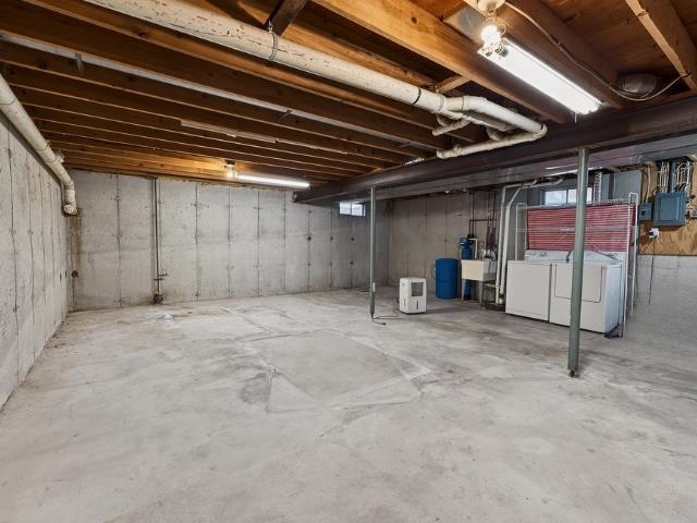 908 Harding Street Oregon, WI 53575 - Photo 41 of 66