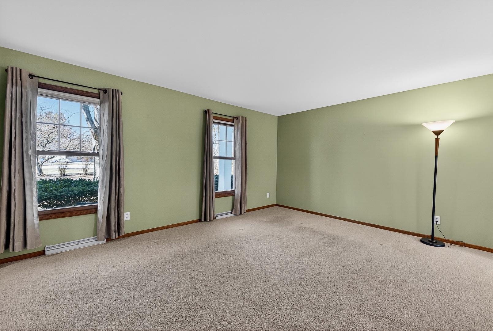 908 Harding Street Oregon, WI 53575 - Photo 10 of 66