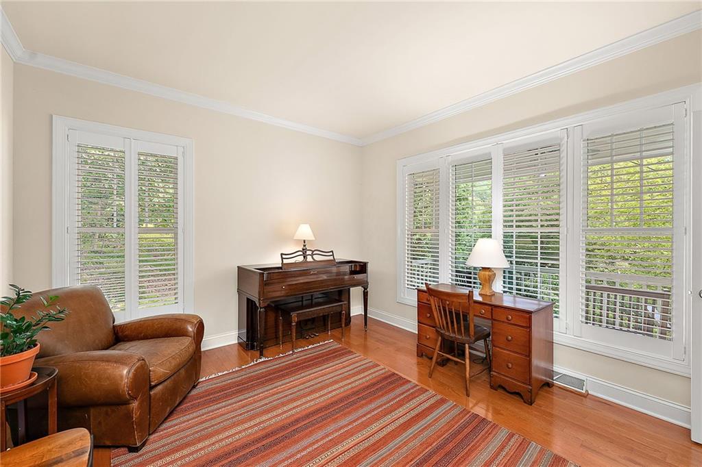 110 Lakeside Road Pittsburgh, PA 15238 - Photo 19 of 31
