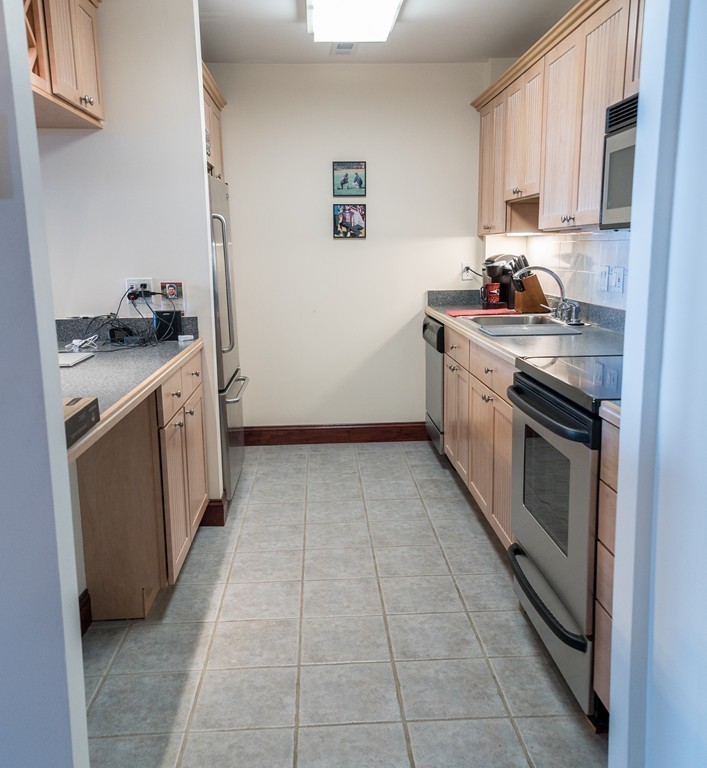 1 Seal Harbor Road, Unit 610 Winthrop, MA 02152 - Photo 14 of 27 Gallery Image 14