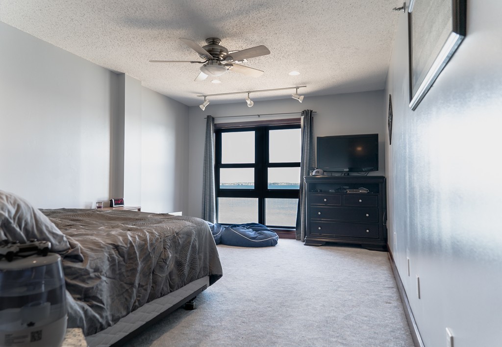 1 Seal Harbor Road, Unit 610 Winthrop, MA 02152 - Photo 20 of 27 Gallery Image 20