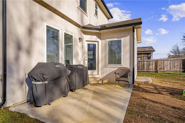 $445,000 | 19727 West 196th Terrace, Spring Hill, KS 66083