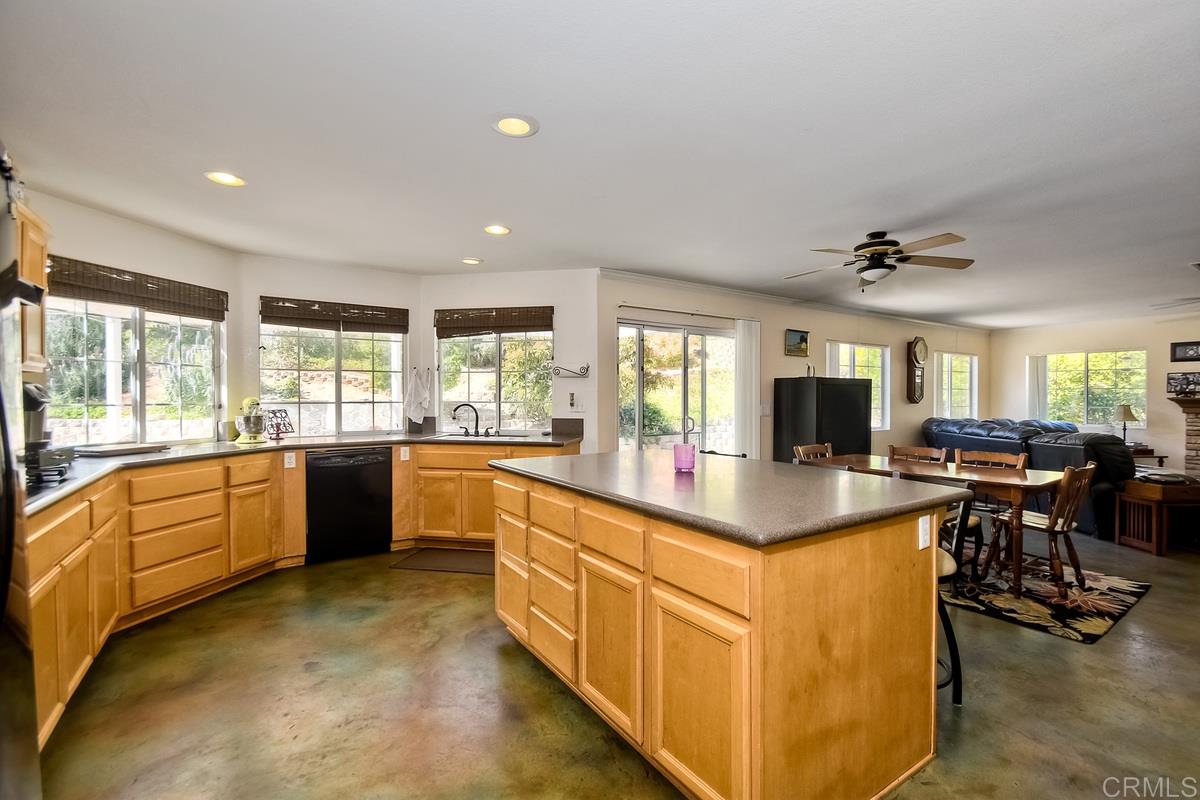 783 Deodar Road San Marcos, CA 92069 - Photo 6 of 24