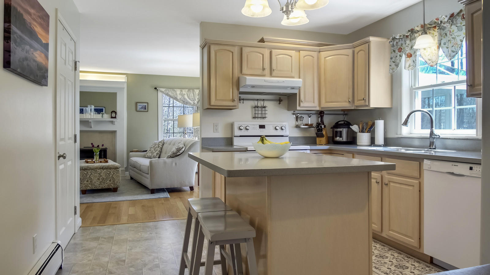 66 Moody Road Brunswick, ME 04011 - Photo 7 of 33 22_DJI_0641_DxO_mls