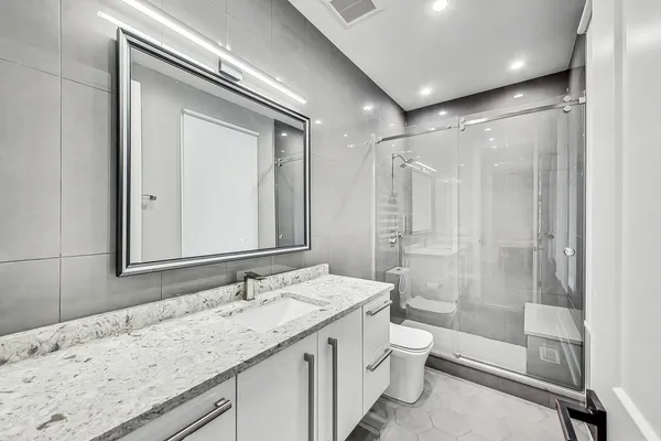 $2,249,000 | 1331 Pfingsten Road, Northbrook, IL 60062