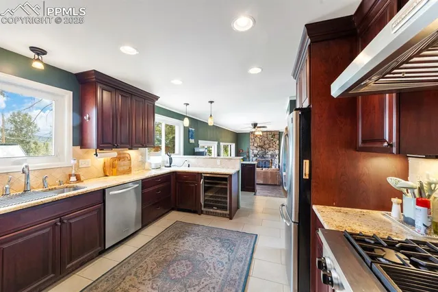 $710,000 | 115 High View Circle, Woodland Park, CO 80863