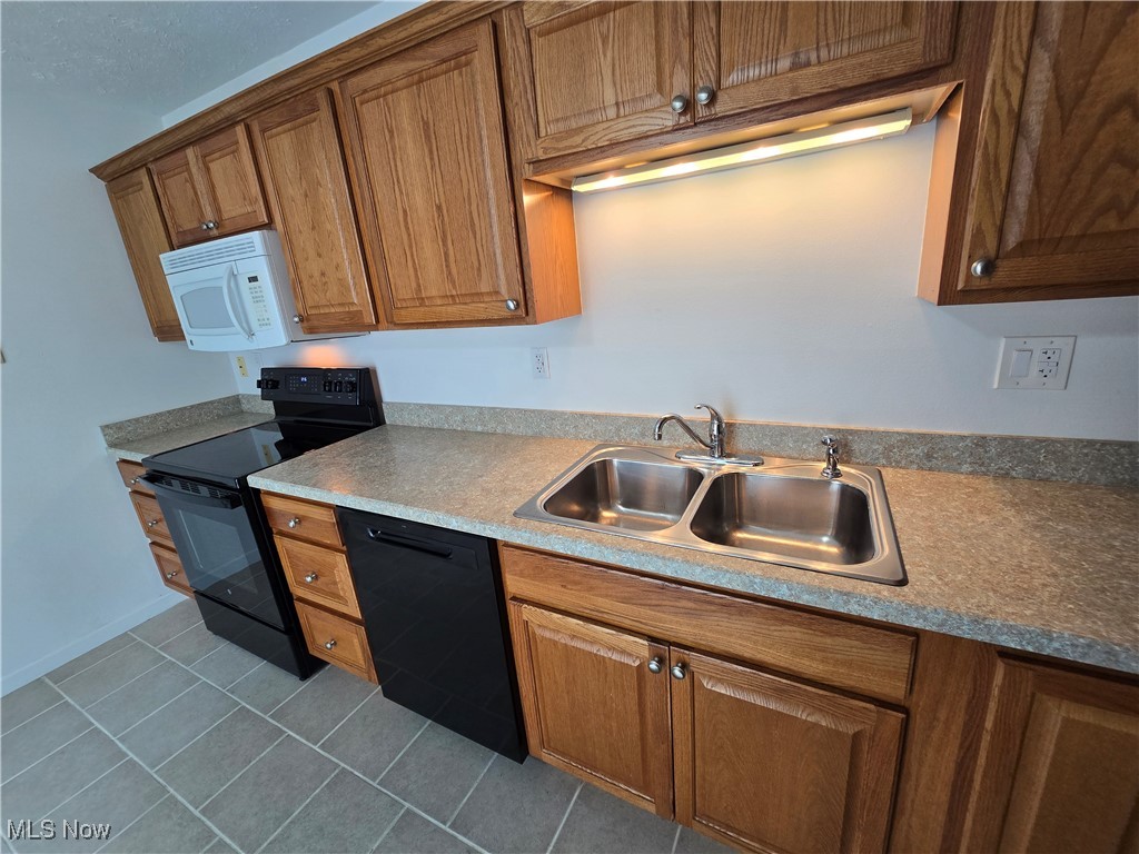 32952 Fern Tree Lane North Ridgeville, OH 44039 - Photo 13 of 31 Gallery Image 13