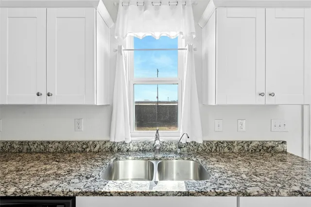 $238,000 | 566 Delta Crest, Maxwell, TX 78656