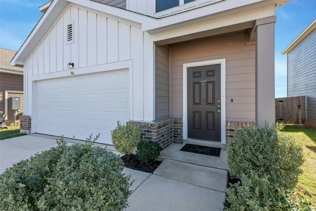 $238,000 | 566 Delta Crest, Maxwell, TX 78656