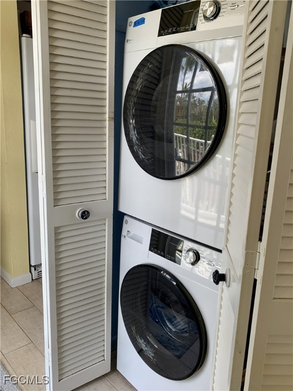 503 Useppa Useppa Island Bokeelia, FL 33922 - Photo 22 of 50 a utility room with dryer and washer