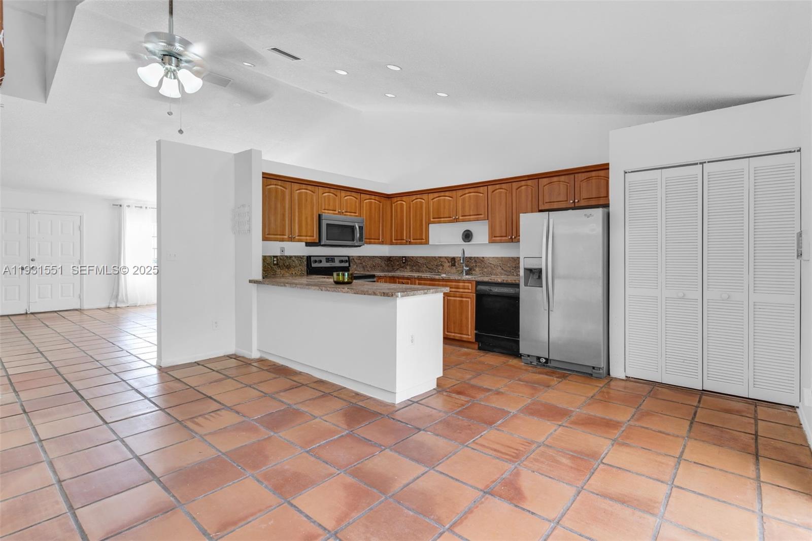 14717 Southwest 110th Terrace Miami, FL 33196 - Photo 8 of 60