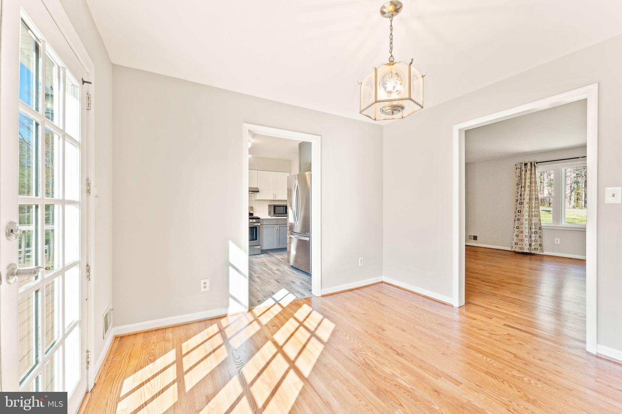 7362 Baldwin Ridge Road Warrenton, VA 20187 - Photo 18 of 43 Dining room