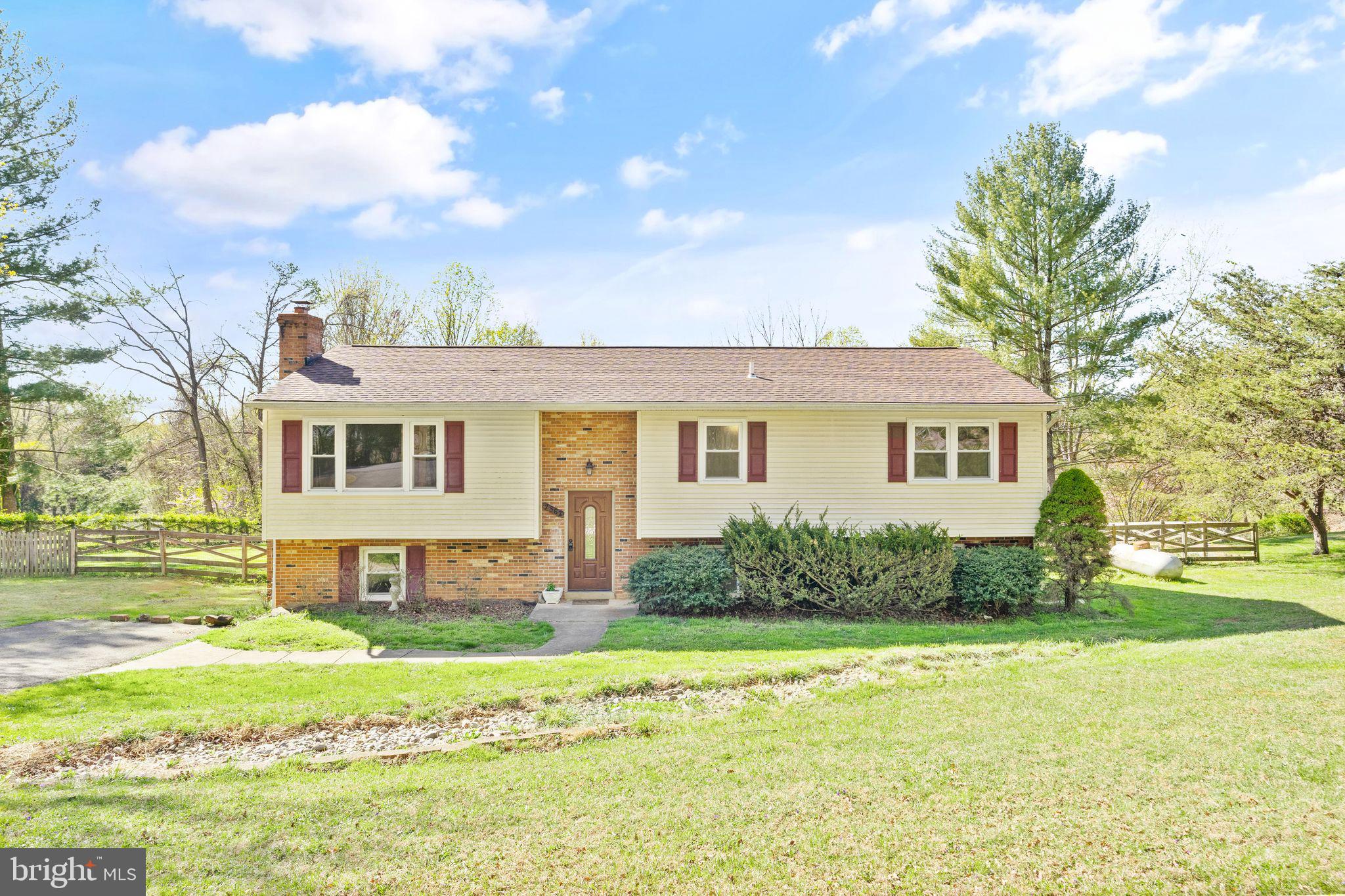 7362 Baldwin Ridge Road Warrenton, VA 20187 - Photo 2 of 43 4 bedroom, 2.5 bath