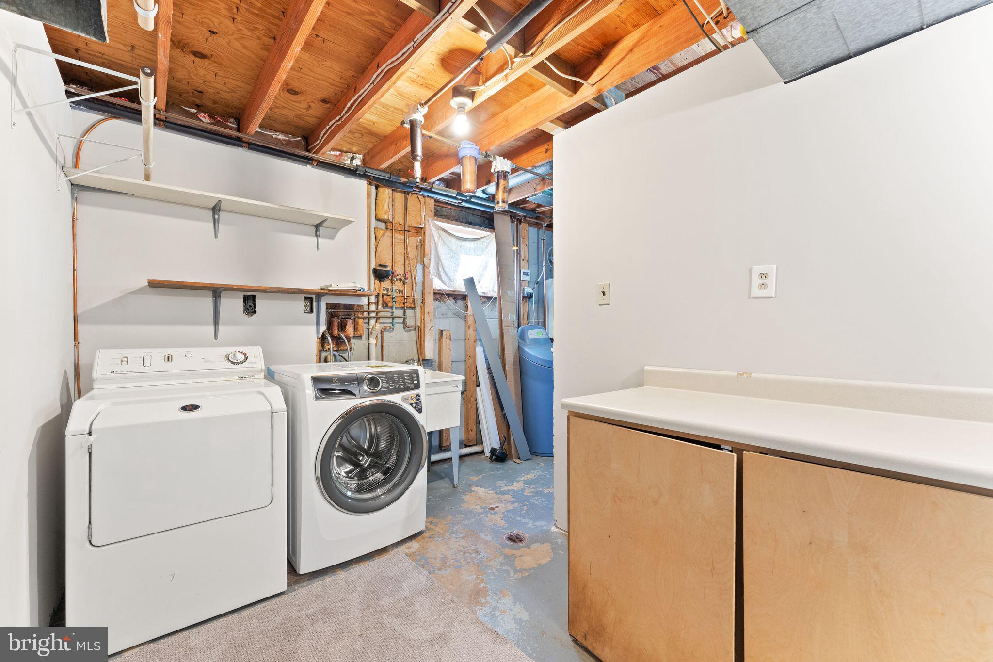 7362 Baldwin Ridge Road Warrenton, VA 20187 - Photo 35 of 43 washer and dryer on lower level