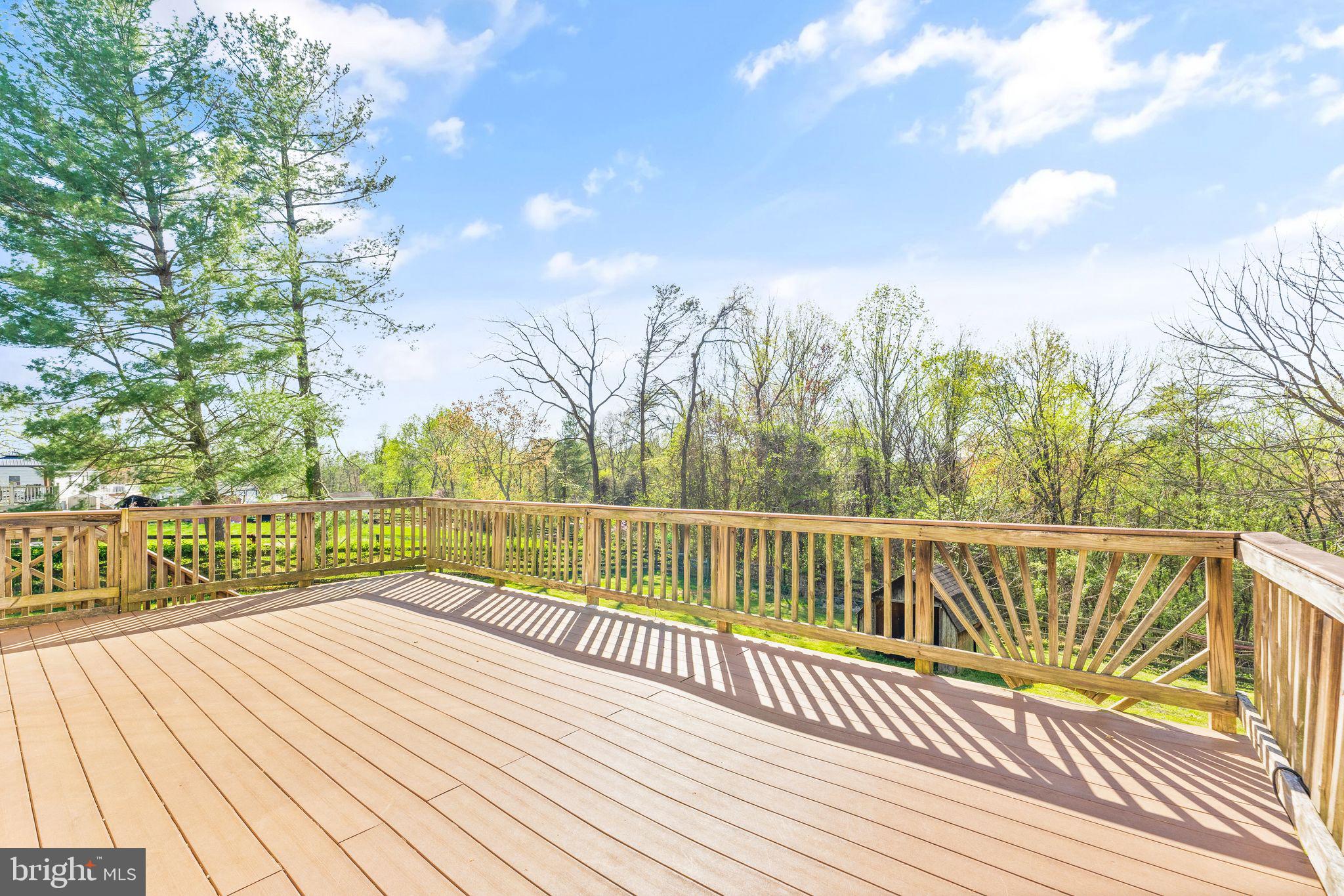 7362 Baldwin Ridge Road Warrenton, VA 20187 - Photo 38 of 43 Private deck and backyard