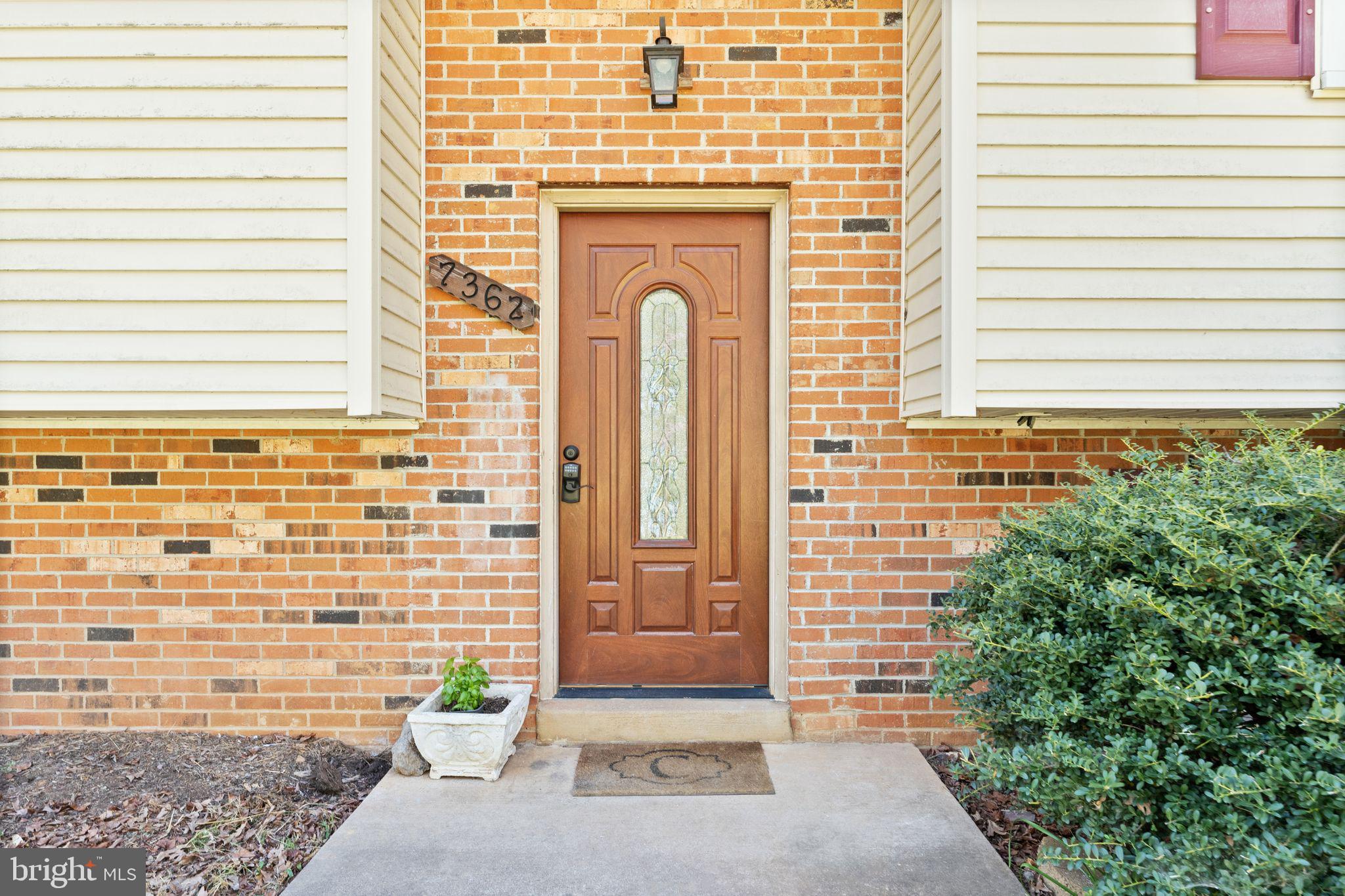 7362 Baldwin Ridge Road Warrenton, VA 20187 - Photo 7 of 43 Welcome Home!