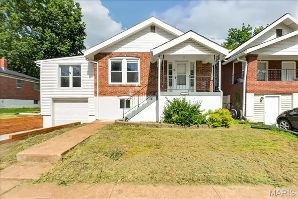 $199,900 | 1238 Fairview Avenue, University City, MO 63130
