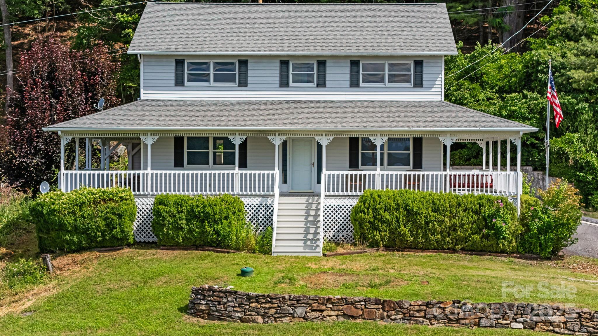 95 Friendship Road Burnsville, NC 28714 - Photo 1 of 30