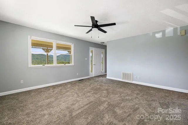 $450,000 | 95 Friendship Road, Burnsville, NC 28714