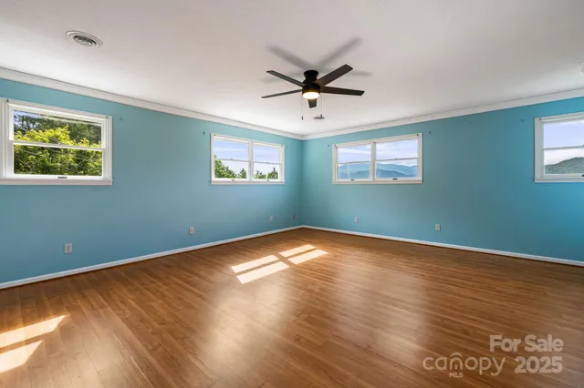 $450,000 | 95 Friendship Road, Burnsville, NC 28714