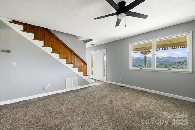 $450,000 | 95 Friendship Road, Burnsville, NC 28714