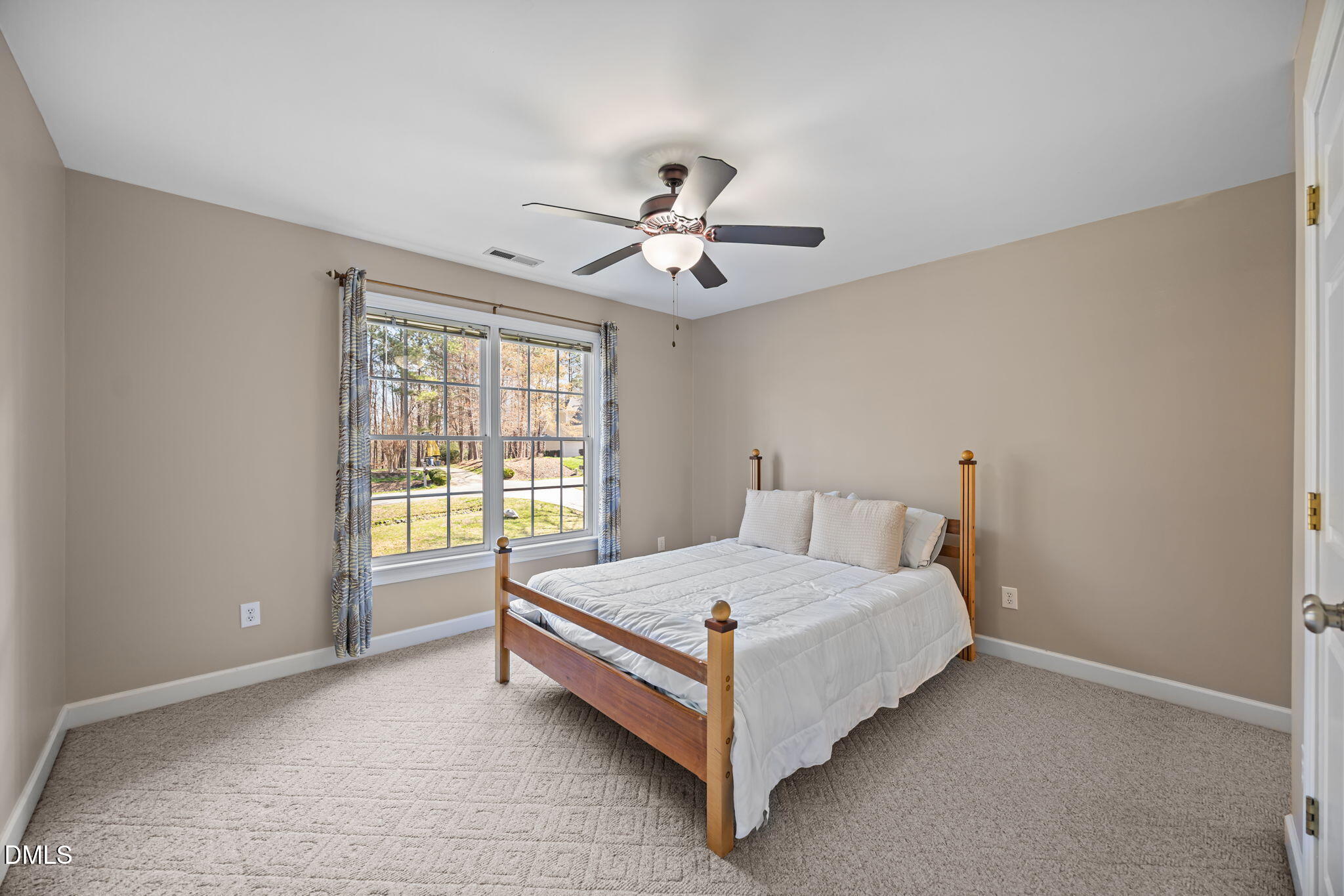 2317 Primrose Valley Court Raleigh, NC 27613 - Photo 21 of 32 17-web-or-mls-IMG_0037