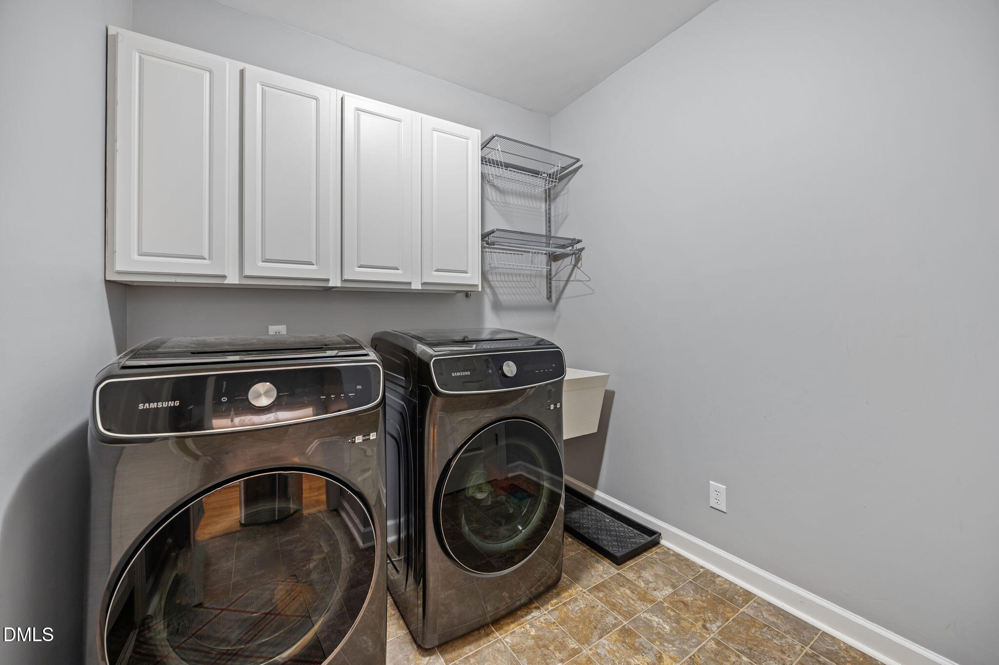 2317 Primrose Valley Court Raleigh, NC 27613 - Photo 27 of 32 36-web-or-mls-IMG_9988