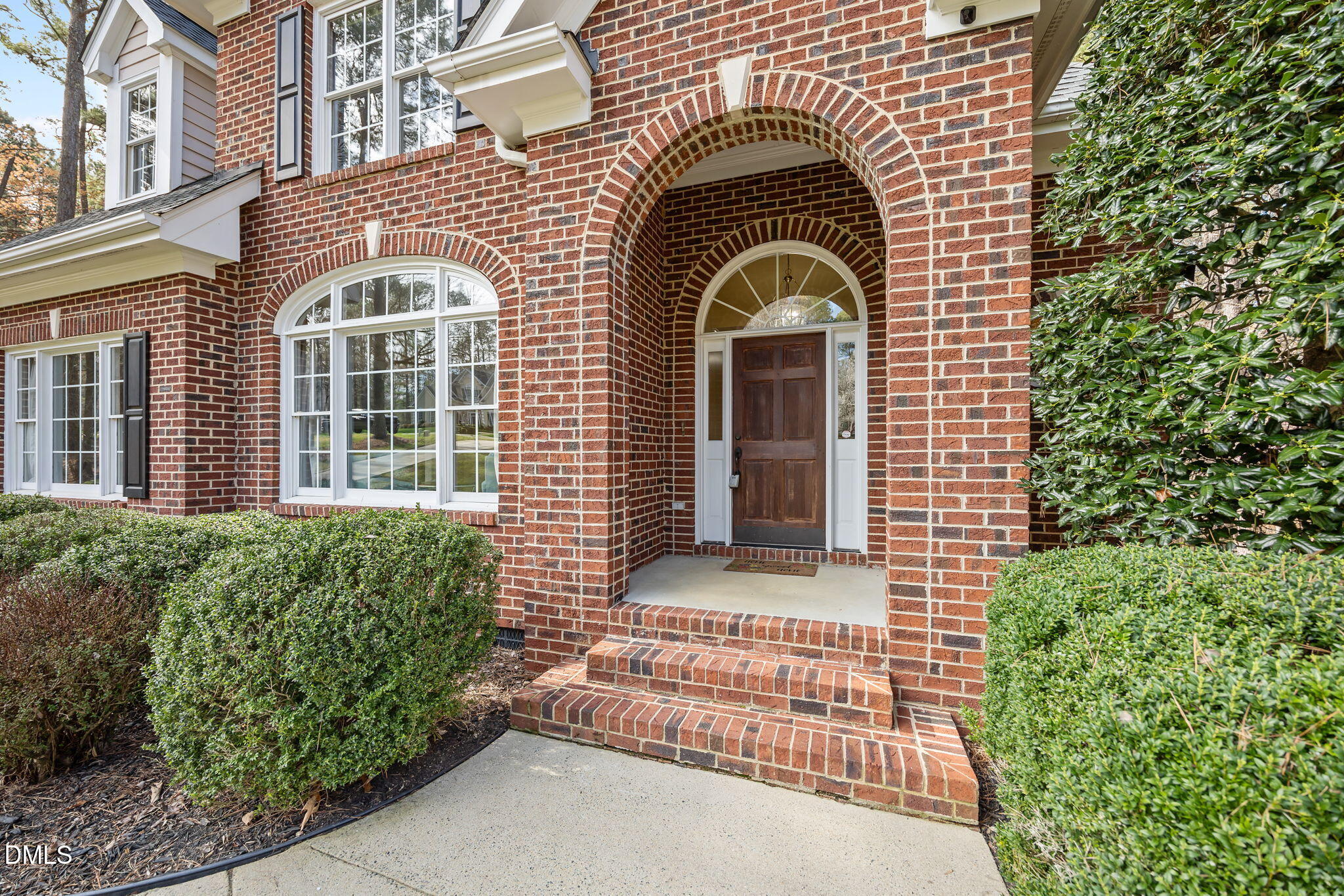 2317 Primrose Valley Court Raleigh, NC 27613 - Photo 4 of 32 41-web-or-mls-IMG_0061