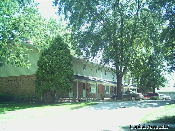 300 Dickinson Road Springfield, IL 62704 - Photo 1 of 4