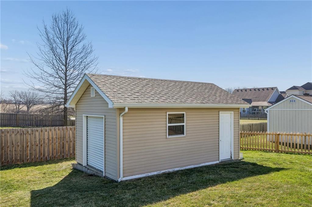 7385 Karen Road Trimble, MO 64492 - Photo 43 of 59