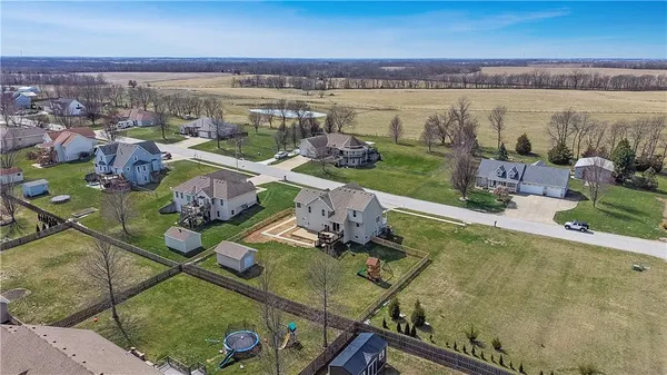 $495,000 | 7385 Karen Road, Trimble, MO 64492
