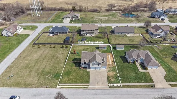 $495,000 | 7385 Karen Road, Trimble, MO 64492