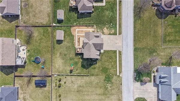 $495,000 | 7385 Karen Road, Trimble, MO 64492