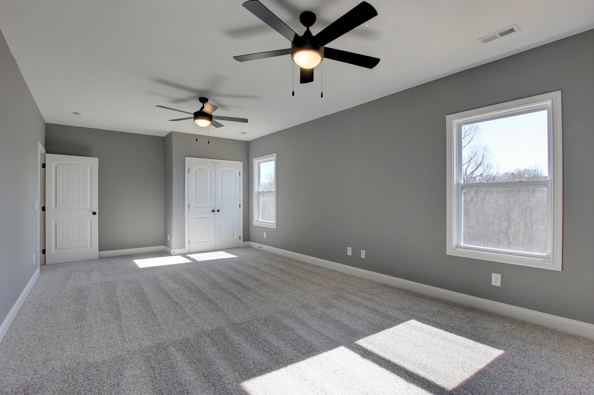 842 Burley Barn Road Clarksville, TN 37042 - Photo 35 of 49 a view of an empty room with a window