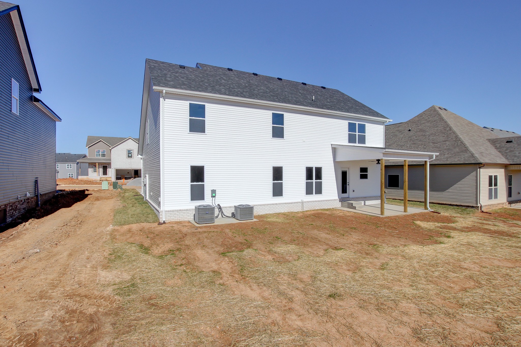 842 Burley Barn Road Clarksville, TN 37042 - Photo 47 of 49 a view of a yard in front of a house