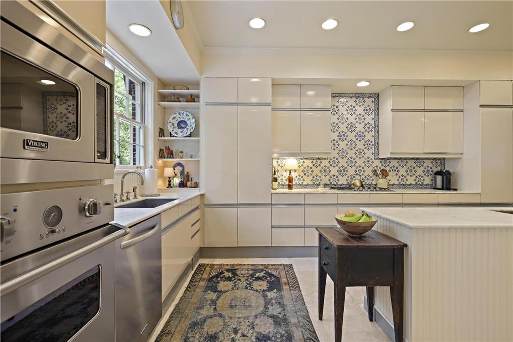 10 Palisades Road Northeast Atlanta, GA 30309 - Photo 12 of 49