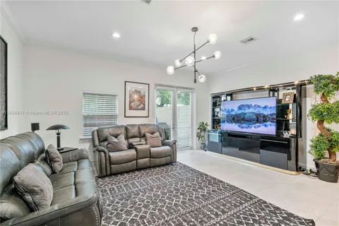 $814,900 | 217 Southwest 11th Street, Fort Lauderdale, FL 33315