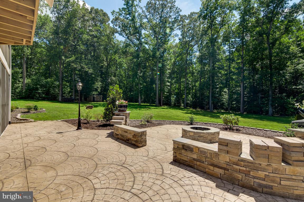 15 Beaver Ridge Road Stafford, VA 22556 - Photo 28 of 30 Huge Backyard for Games ,Gardening, & Pool
