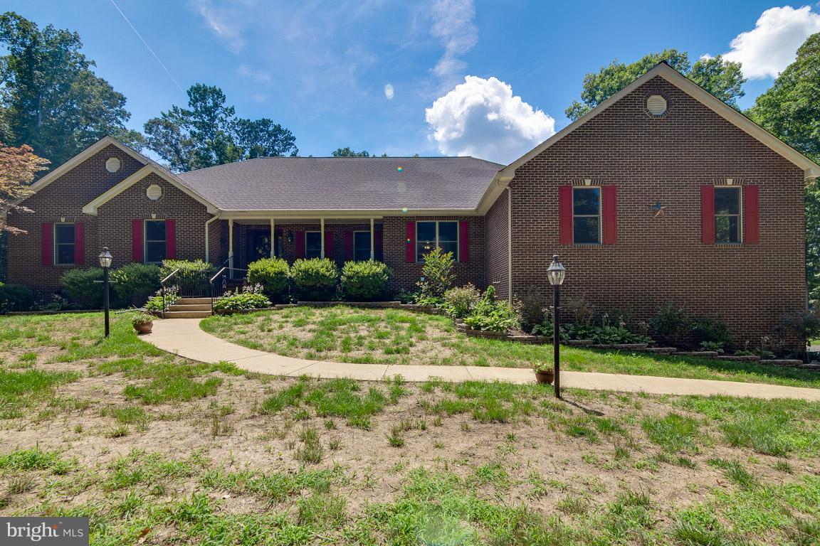 15 Beaver Ridge Road Stafford, VA 22556 - Photo 7 of 30 Exterior (Front)