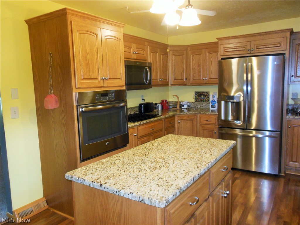 8253 Ryan Road Seville, OH 44273 - Photo 10 of 21 Gallery Image 10