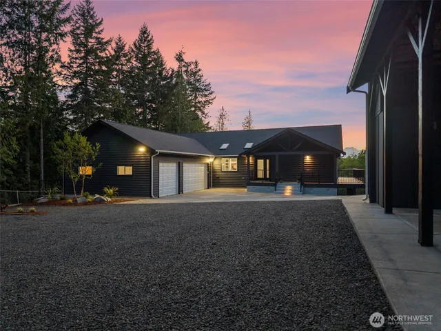 a house view with a outdoor space