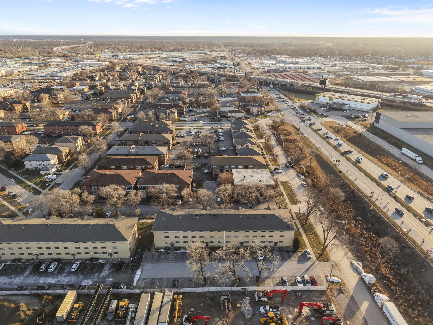 9645 South Harlem Avenue, Unit 1H Chicago Ridge, IL 60415 - Photo 8 of 14 an aerial view of multiple house