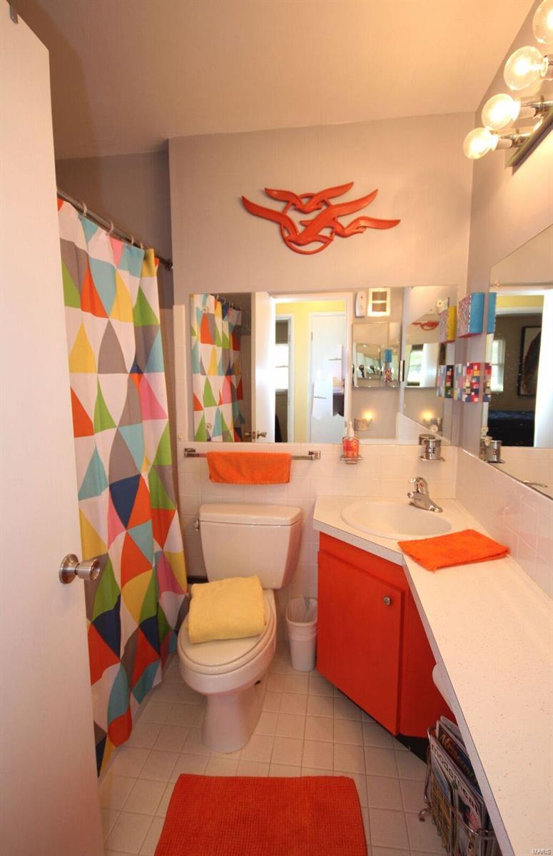 8930 Pardee Road St. Louis, MO 63123 - Photo 13 of 27 Gallery Image 13